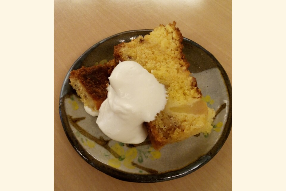 イントロ　リンゴのパウンドケーキ
